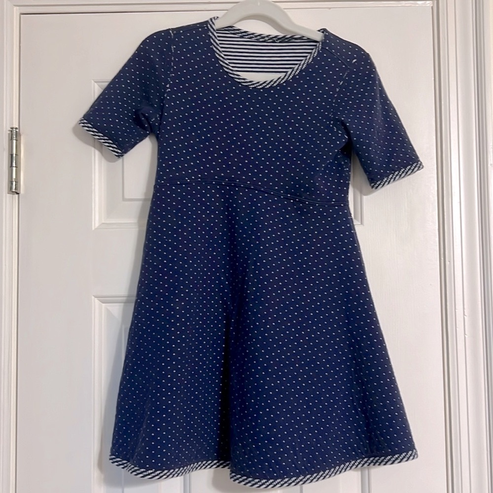 Reversible navy dress from Hanna Andersson size 110 (4-5)